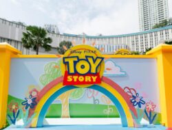 Siap Bernostalgia Lewat Film Ikonik? Ini Deretan Aktivitas Seru Bertema Toy Story 5 di Central Park