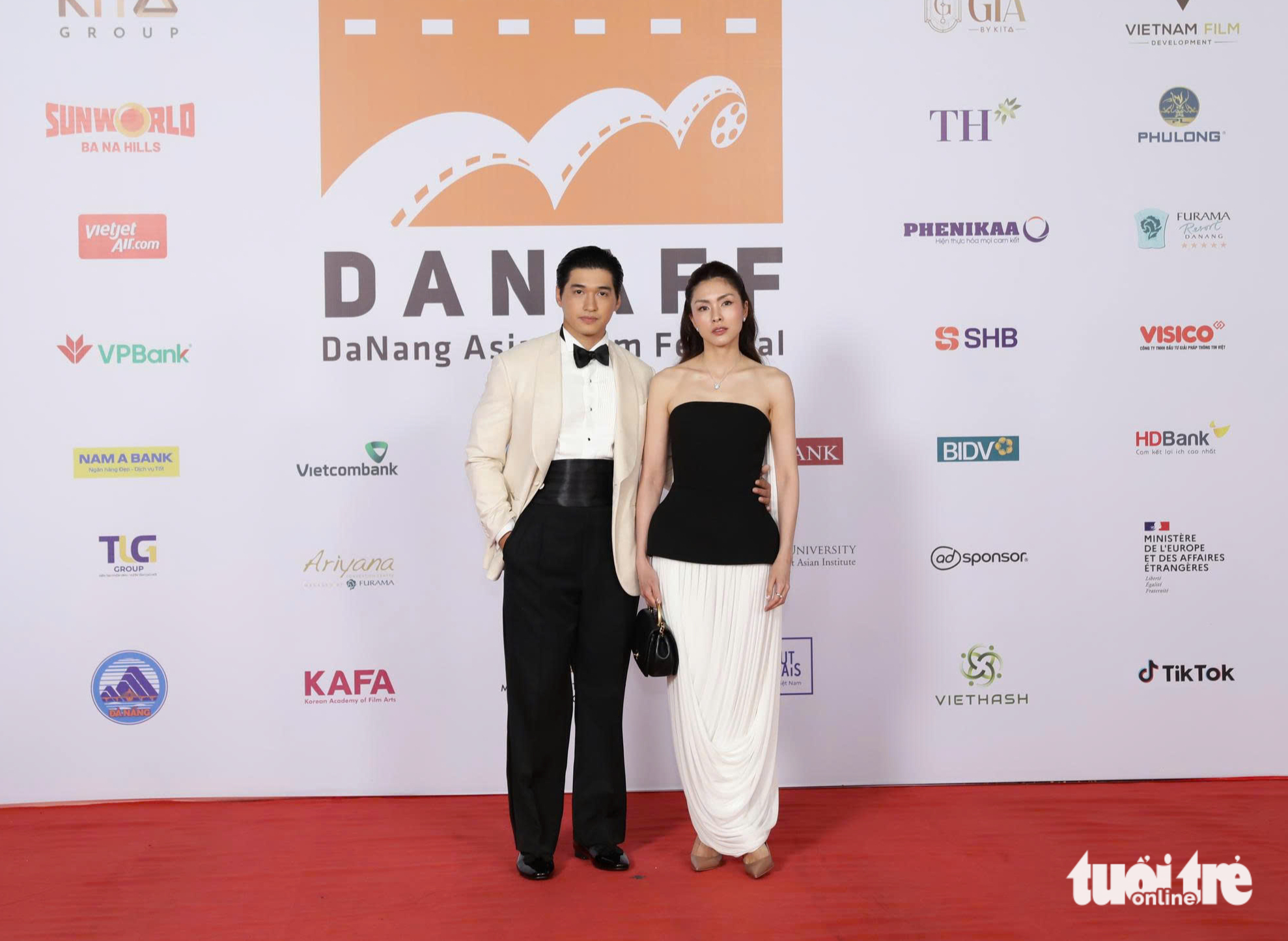 'Ratu Terakhir' Tang Thanh Ha tampak cukup gugup di karpet merah DANAFF - Foto 2.