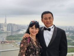 Seniman Bach Van, istri dari Seniman Rakyat Ta Minh Tam, meninggal dunia pada usia 64 tahun.