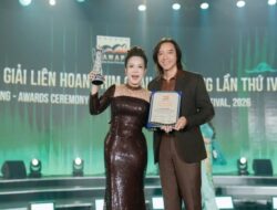 Viet Huong mengalahkan Hong Dao untuk memenangkan penghargaan Aktris Terbaik di Festival Film Asia Da Nang 2026.