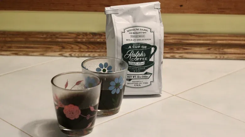 7 Seleb Ini Ternyata Punya Merek Kopi, Bagaimana Rasanya? 7 Seleb Ini Ternyata Punya Merek Kopi, Bagaimana Rasanya?