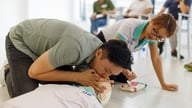 Mendigitalisasi keterampilan pertolongan pertama
