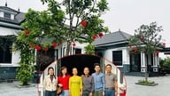 Kakak beradik di Thanh Hoa membangun sebuah rumah dengan halaman dan gerbang bersama di atas sebidang tanah seluas lebih dari 1.000 meter persegi.