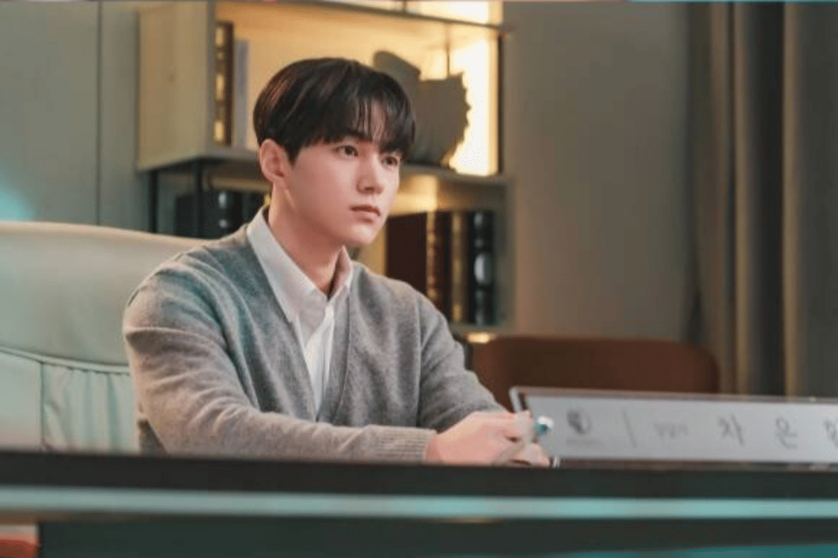 still cut drama Love in Sync