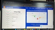 Data digital membentuk musim pendaftaran sekolah dasar.