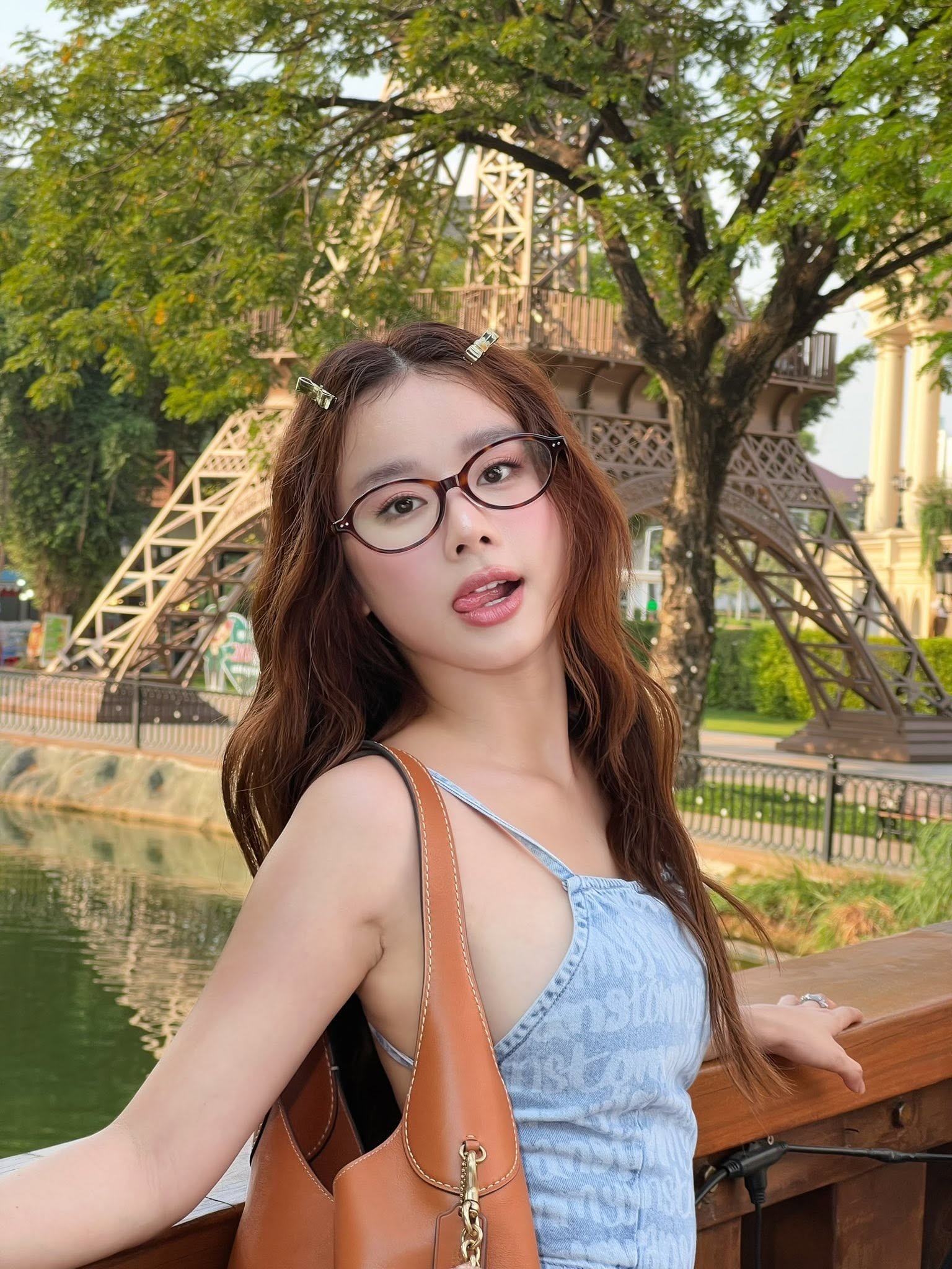 Thư Đan ảnh 2