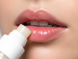 4 Lip Serum yan Bagus untuk Melembakan dan Mencerakan Bibir 