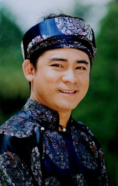 Apa yang terjadi pada Huynh Anh Tuan - bintang film era 90-an yang memerankan Kaisar Bao Dai? - Foto 2.