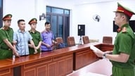 Kasus 146 nilai sempurna dalam mata pelajaran Matematika di Tuyen Quang: Seorang guru telah ditahan secara mendesak.