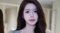Di balik layar yang ditonton jutaan orang: Ketika keberanian mengalahkan kesepian.