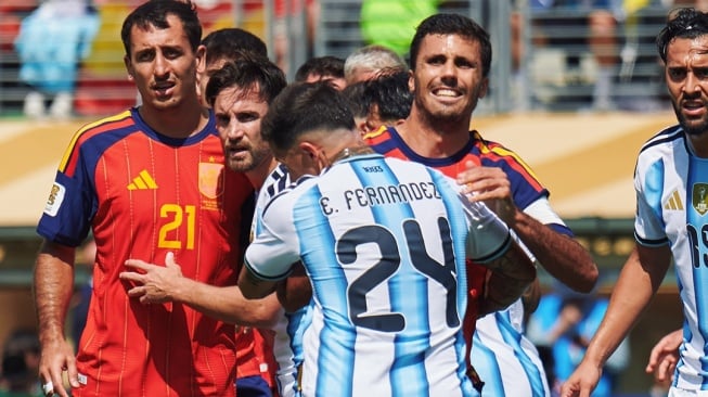 Pertandingan final Piala Dunia 2026 antara Spanyol vs Argentina di waktu normal 2x45 menit berakhir dengan skor imbang tanpa gol di MetLife Stadium, Senin (20/7) dinihari WIB. [Instagram]