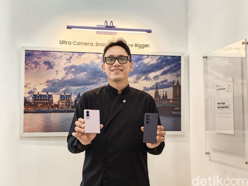 Ilham Indrawan, MX Product Marketing Senior Manager Samsung Electronics Indonesia