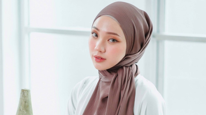 Julia Prastini Julia Prastini