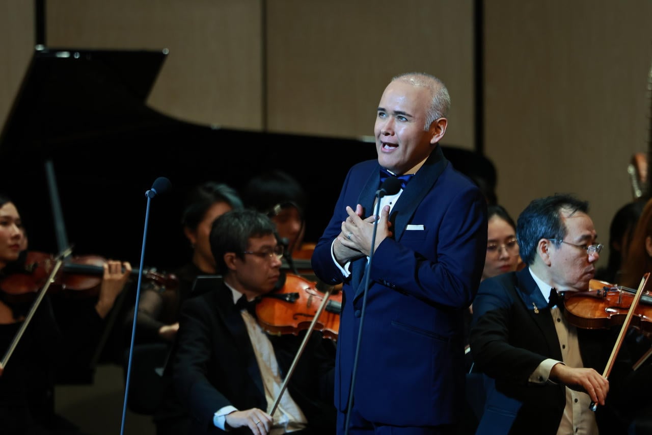 Artis Javier Camarena - salah satu tenor bel canto terkemuka di dunia (foto oleh Panitia Penyelenggara).