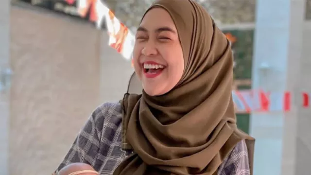 Ria Ricis Ulang Tahun di Thailand, Momen Sempurna Bersama Orang Tercinta - GenPI.co