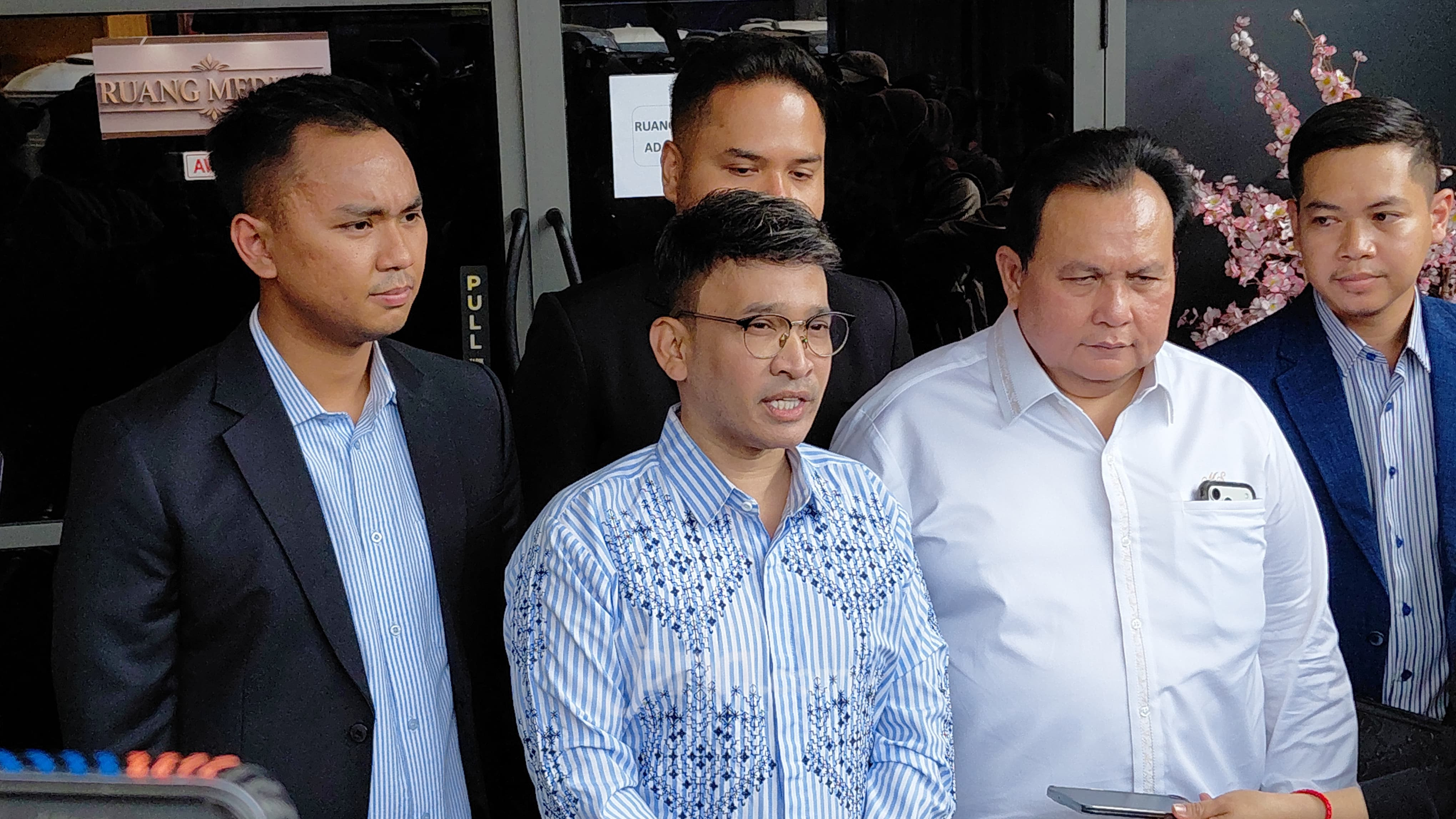 Rumah Sarwendah Didatangi Debt Collector, Pihak Ruben Onsu Buka Suara