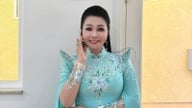 Seniman Berprestasi, yang dijuluki "ratu harta karun video," dihadiahi setumpuk uang "yang lebih berharga daripada emas" saat kunjungannya ke Amerika Serikat.