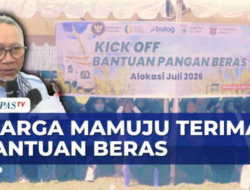 Zulkifli Hasan Salurkan Bantuan Beras di Mamuju, Warga Sambut Kehadiran Artis Anggota DPR