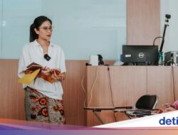 UI Benarkan Aktris Dian Sastro Jadi Dosen Vokasi, Ini Statusnya!