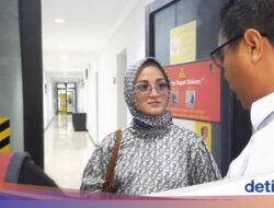 Selebgram Palembang Minta Maaf Usai Viral ‘Dukung’ Bakar Lahan